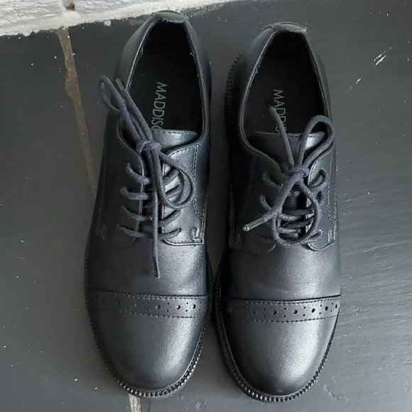 Maddison By Softmoc Classic Black Oxfords Leather Flats Boots Shows Sz 6 Preppy - Picture 4 of 12